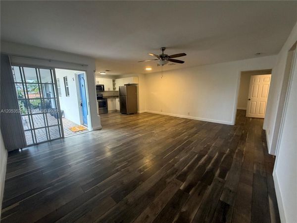 1425 NE 56th St , Unit 5, Fort Lauderdale, FL 33334