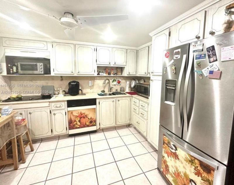 1811 Jefferson St , Unit 210, Hollywood, FL 33020 Photo