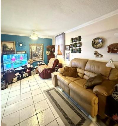 1811 Jefferson St , Unit 210, Hollywood, FL 33020 Photo