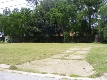 4160 Avenue G , Fort Worth, TX 76105