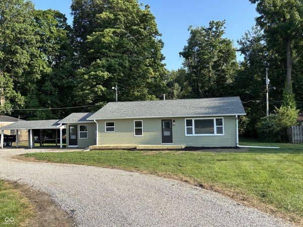 13331 E 25th Street , Columbus, IN 47203