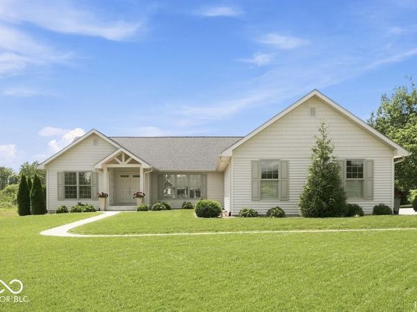 1002 S 8th Street, Upland, IN 46989