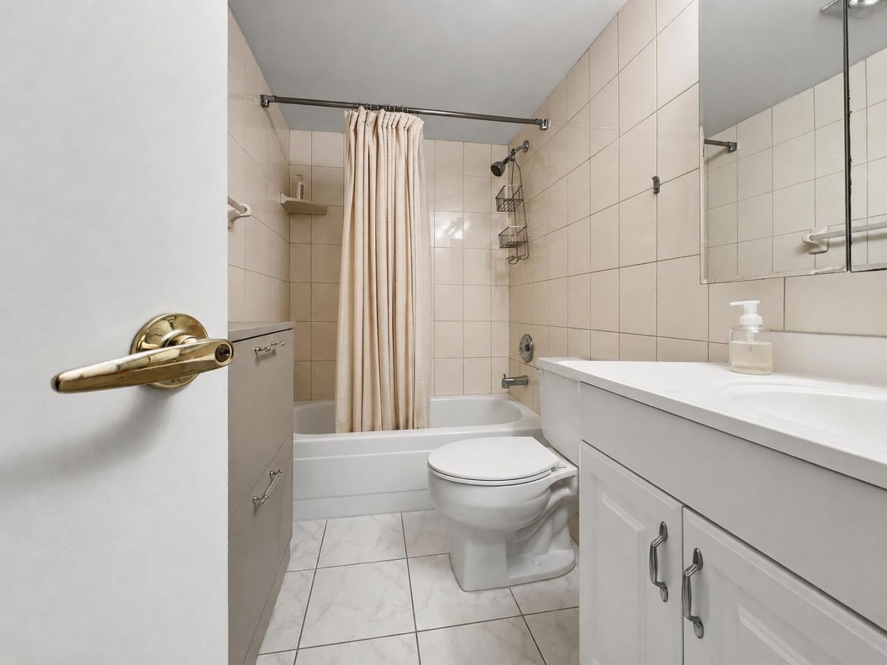 777 S Federal Highway, Unit D302, Pompano Beach, FL 33062 Photo