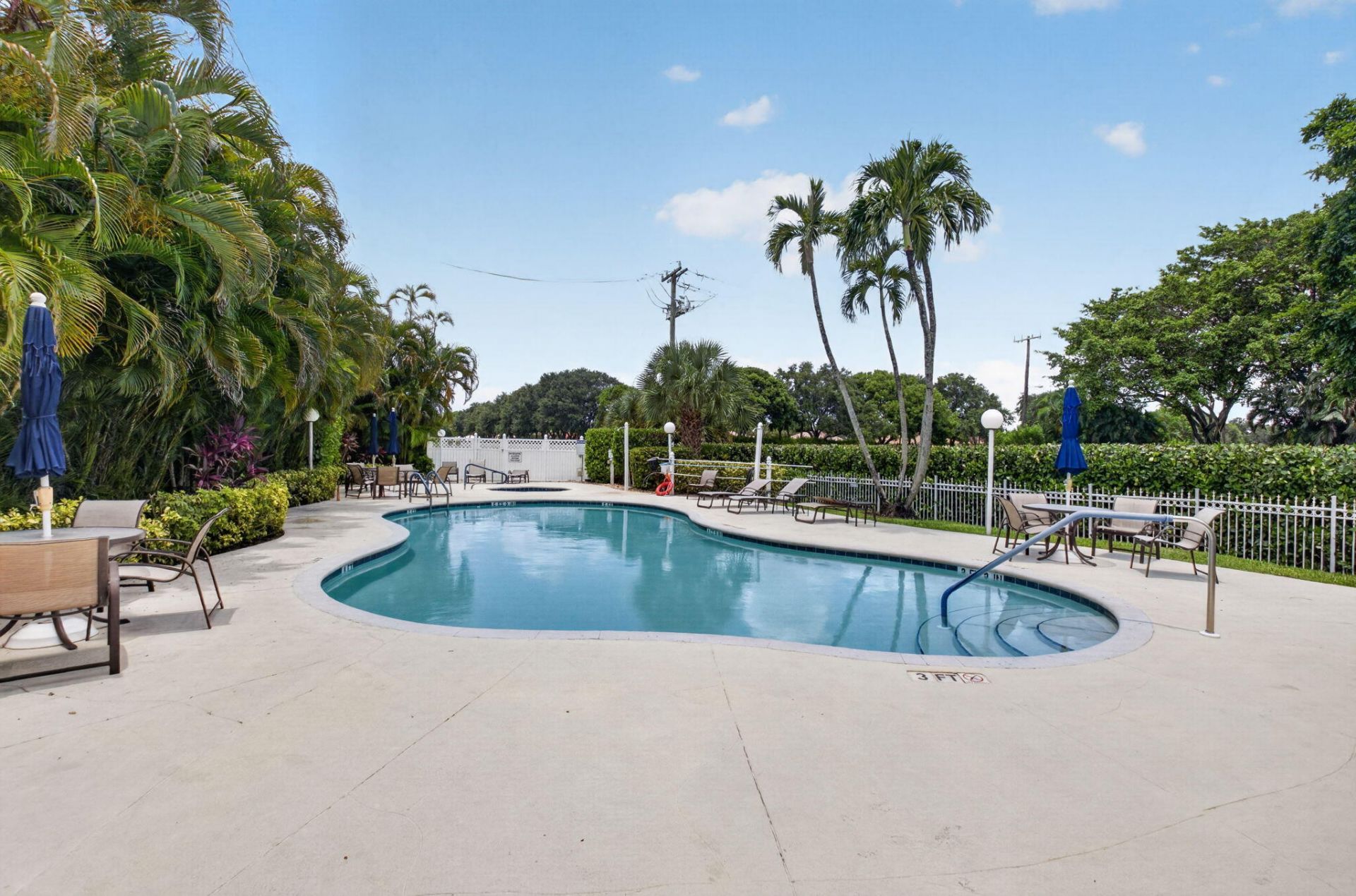 5207 Brookview Drive, Boynton Beach, FL 33437 Photo