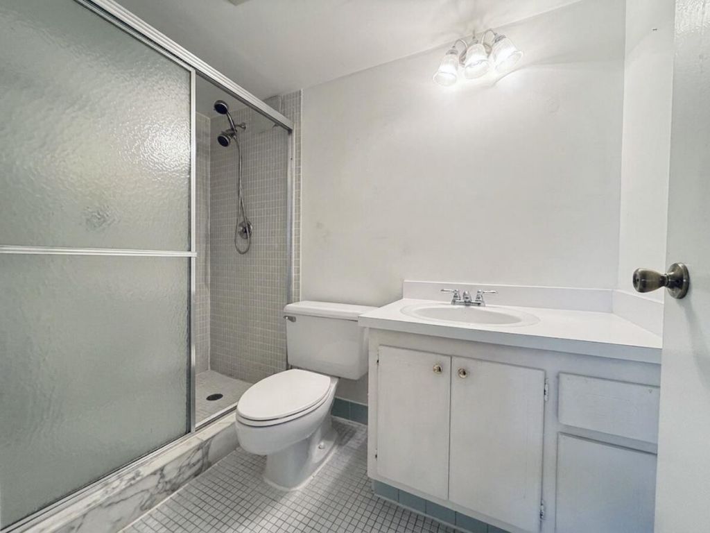 111 N Pompano Beach Boulevard, Unit 1611, Pompano Beach, FL 33062 Photo