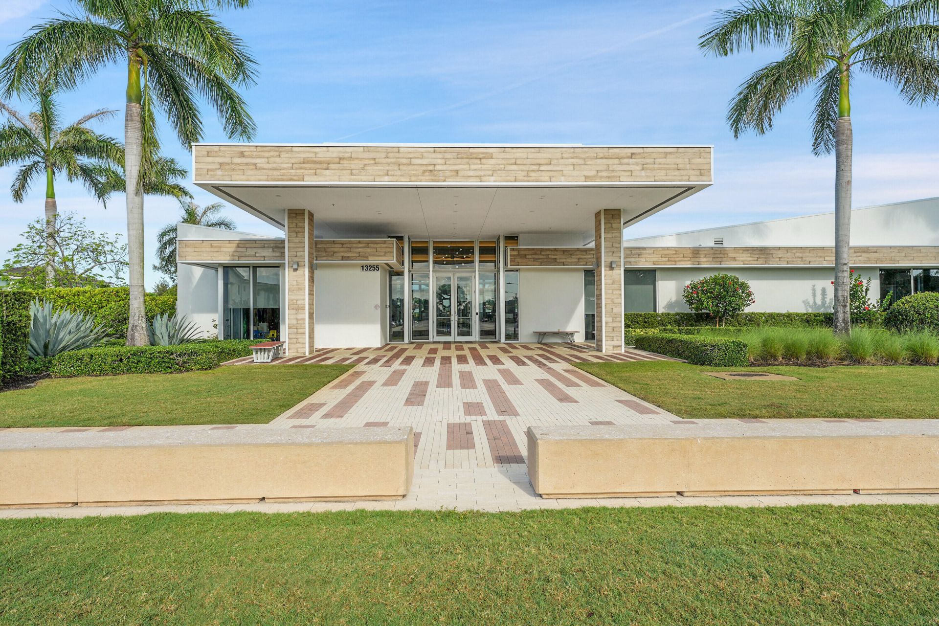 5197 Beckman Terrace, Palm Beach Gardens, FL 33418 Photo