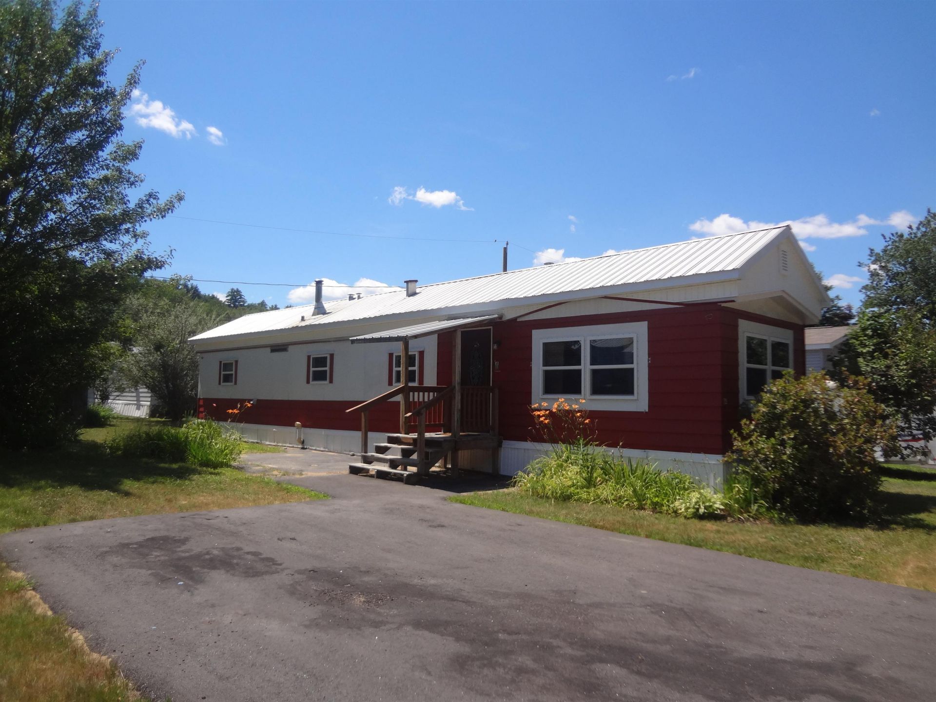 303 Old Lakeshore Road, Unit B-4, Gilford, NH 03249 Main Photo
