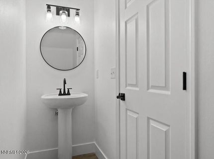 7390 Silver Dawn Drive, Reno, NV 89506 Photo