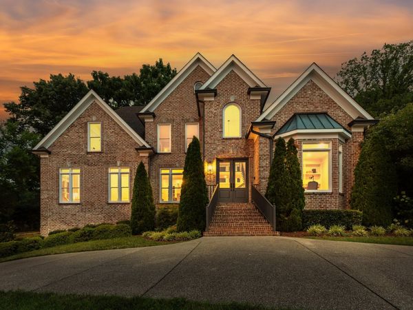 9266 Chevoit Dr , Brentwood, TN 37027