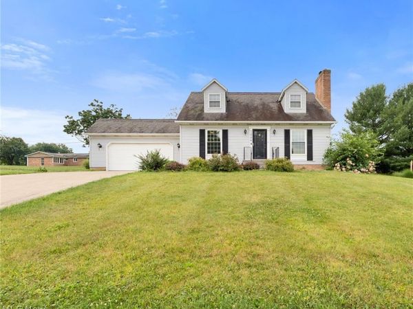 1846 Opal Street , Louisville, OH 44641