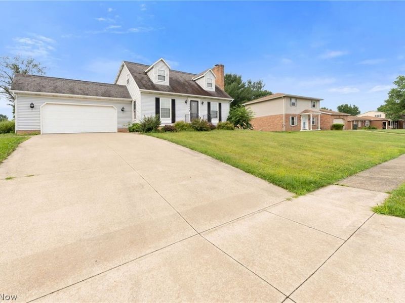 1846 Opal Street, Louisville, OH 44641 Photo 2