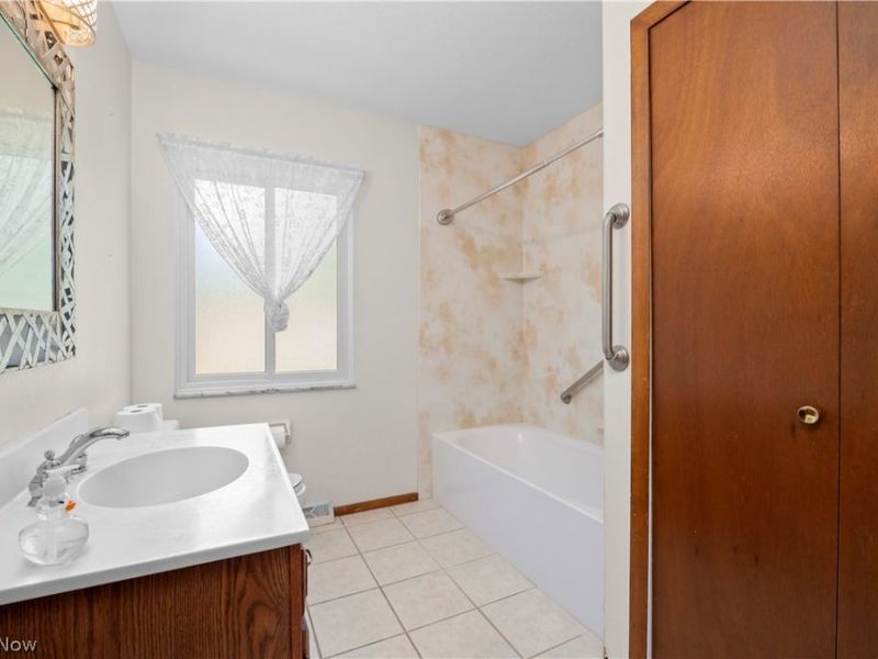 1486 David Drive, Hinckley, OH 44233 Photo 19