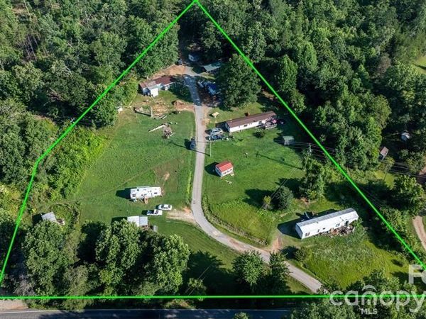 14 Calhoun Drive , Marion, NC 28752