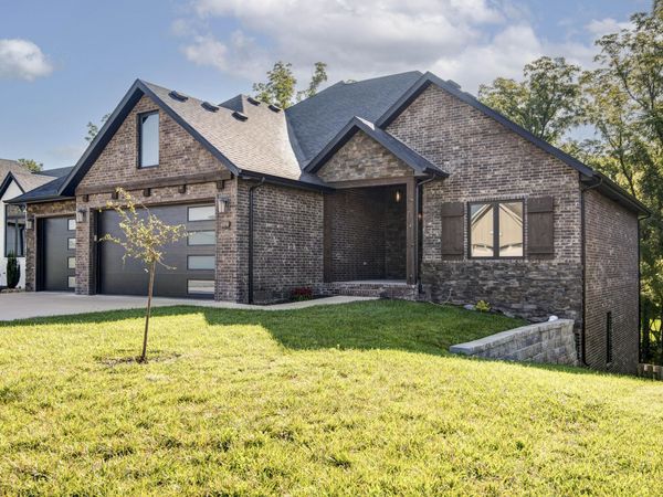 6054 S Maryland Avenue , Springfield, MO 65810