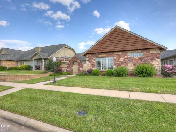 1430 Quail Place , Carthage, MO 64836