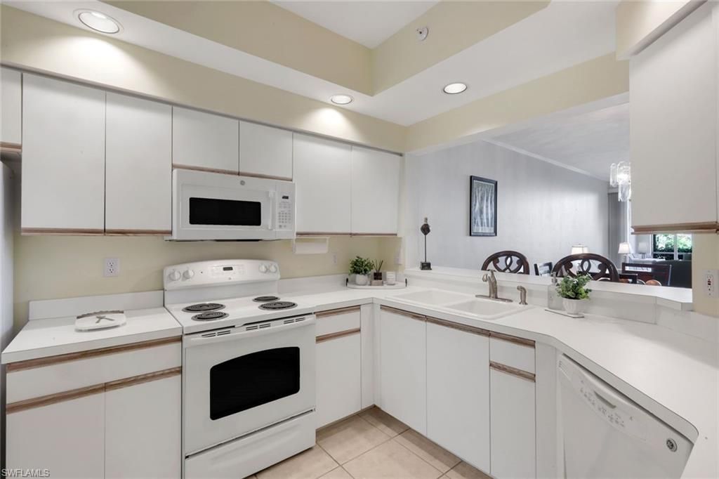 4110 Sawgrass Point Dr, Unit 104, Bonita Springs, FL 34134 Photo