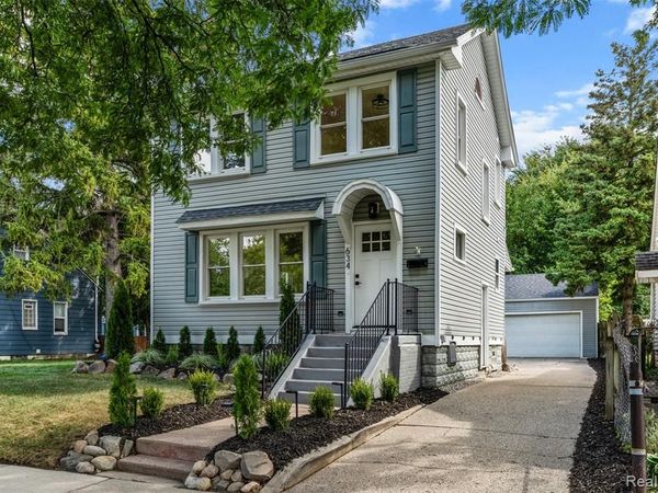 634 Channing Street , Ferndale, MI 48220