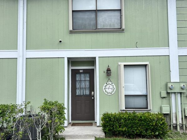 778 HILL Drive, Unit D, West Palm Beach, FL 33415