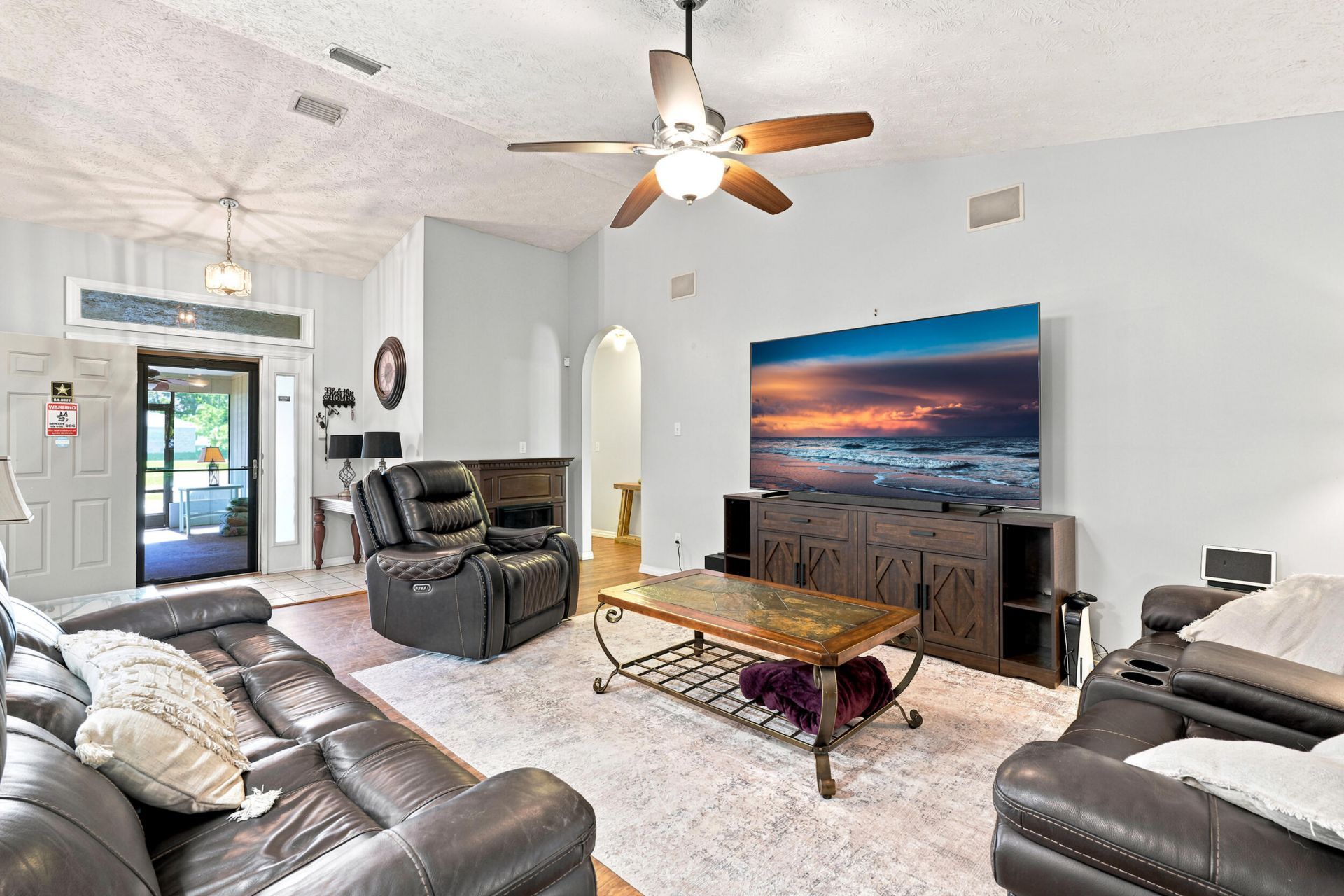 6107 Bamboo Drive, Fort Pierce, FL 34982 Photo