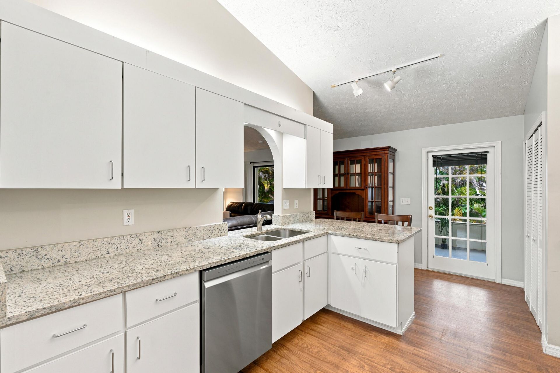 6107 Bamboo Drive, Fort Pierce, FL 34982 Photo