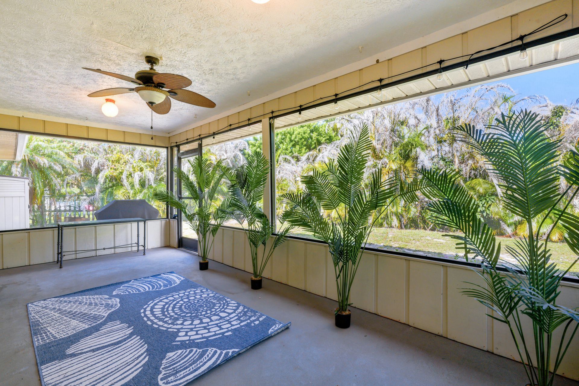 6107 Bamboo Drive, Fort Pierce, FL 34982 Photo