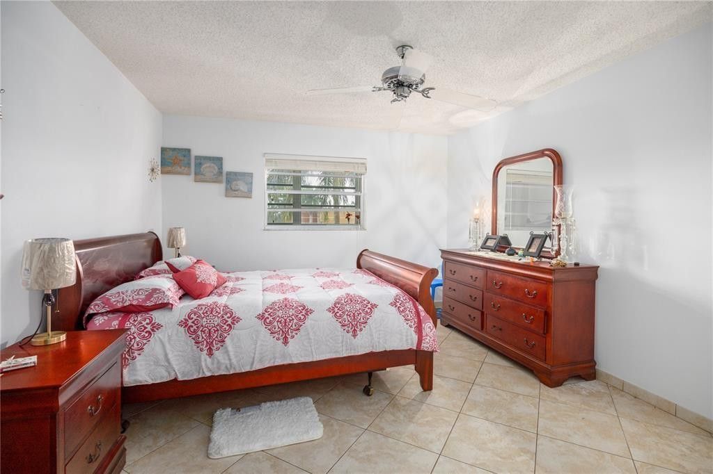 3990 NW 42nd Avenue, Unit 311, Lauderdale Lakes, FL 33319 Photo