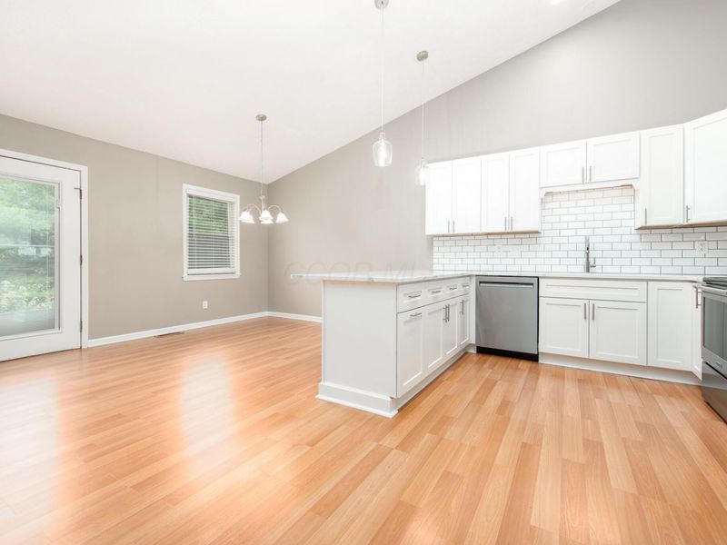4914 Drayton Road , Hilliard, OH 43026 Photo 10