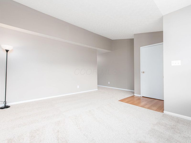 4914 Drayton Road , Hilliard, OH 43026 Photo 13