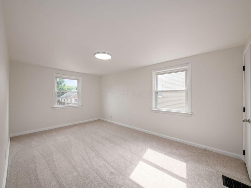 1736 E Frankfort Street , Columbus, OH 43206 Photo 23
