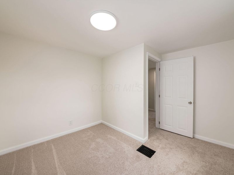 1736 E Frankfort Street , Columbus, OH 43206 Photo 30
