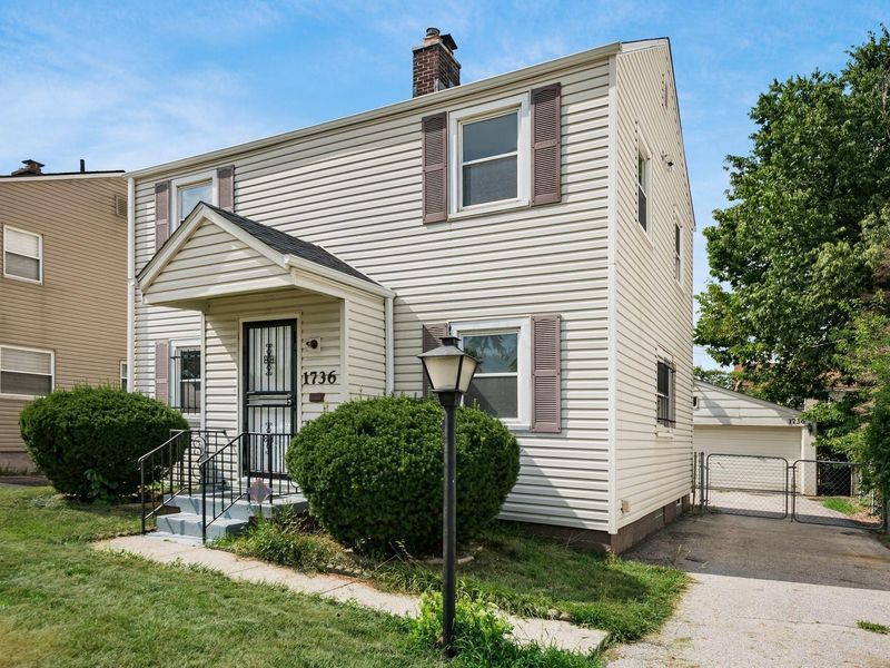 1736 E Frankfort Street , Columbus, OH 43206 Photo 4