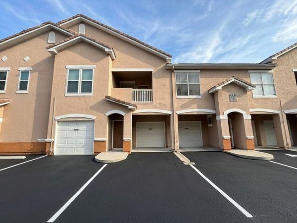 10412 VILLA VIEW CIRCLE , Unit 10412, TAMPA, FL 33647
