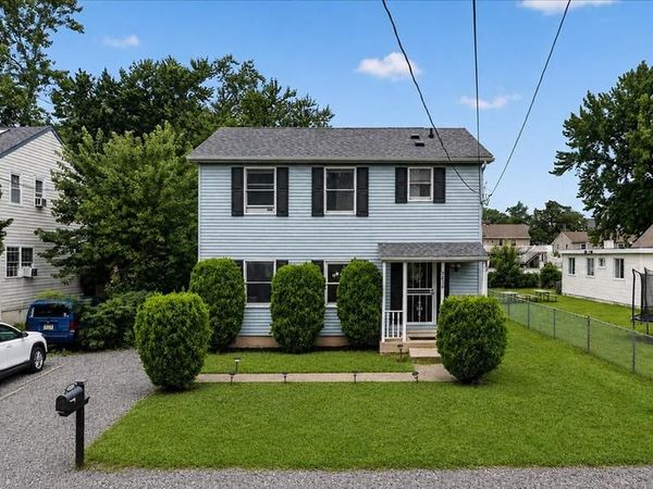 2836 MARION AVENUE, BENSALEM, PA 19020