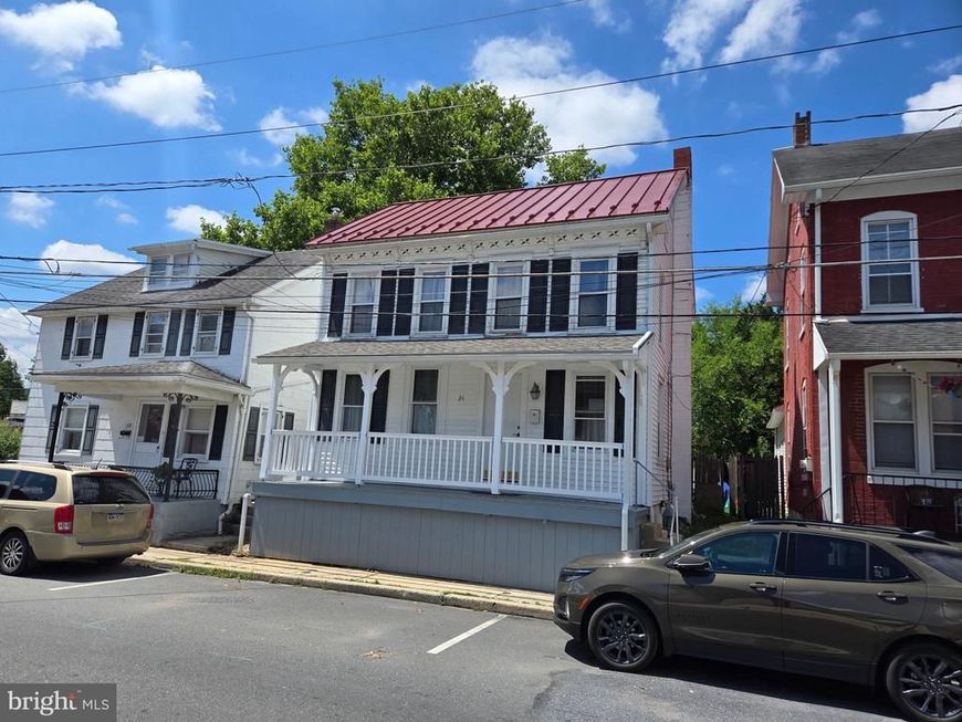 24 S Hull Street, Reading, PA 19608 Main Photo