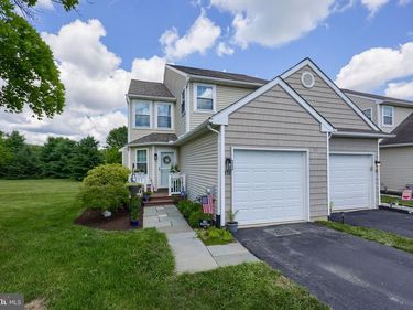 332 GAVIN DRIVE, COATESVILLE, PA 19320