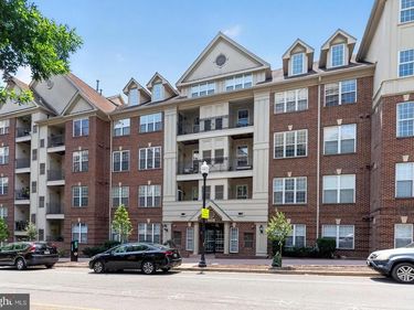 2330 14TH STREET N, Unit 402, ARLINGTON, VA 22201