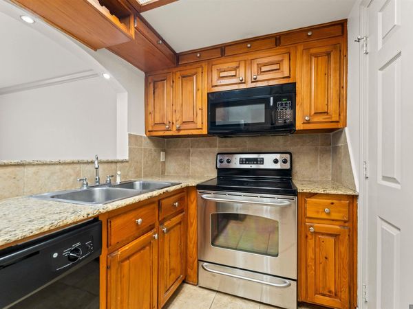 2045 N 3rd St, Unit #128, Baton Rouge, LA 70802