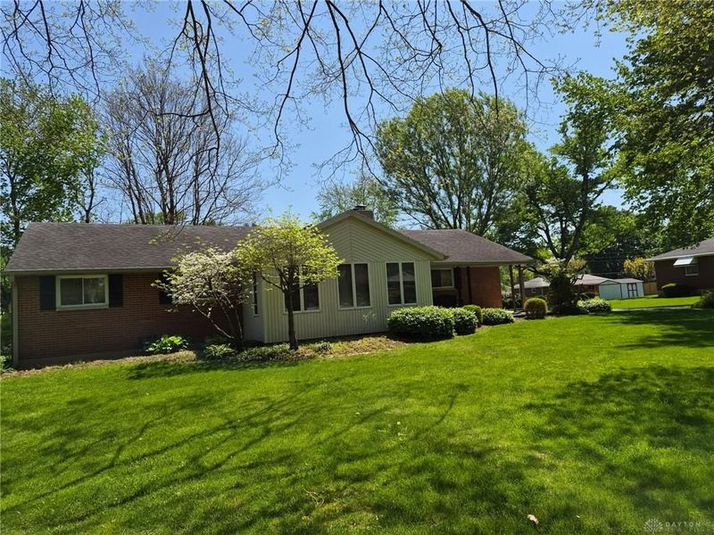 1072 Firewood Drive, Beavercreek, OH 45430 Photo 4