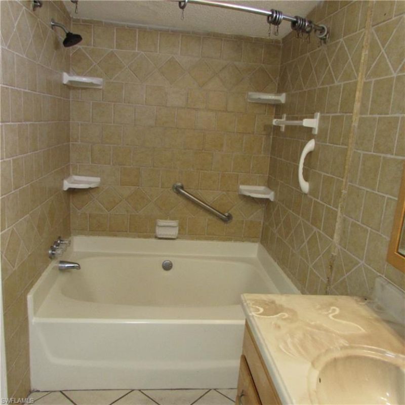 10419 Trotwood Ave , Saint James City, FL 33956 Photo
