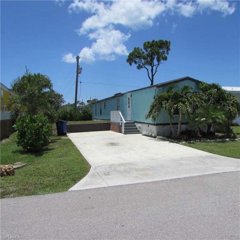 10419 Trotwood Ave , Saint James City, FL 33956 Photo