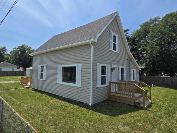 1813 E Delta Drive, Muncie, IN 47303