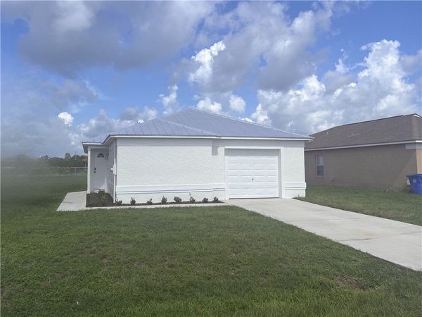 4886 29th Avenue, Vero Beach, FL 32967