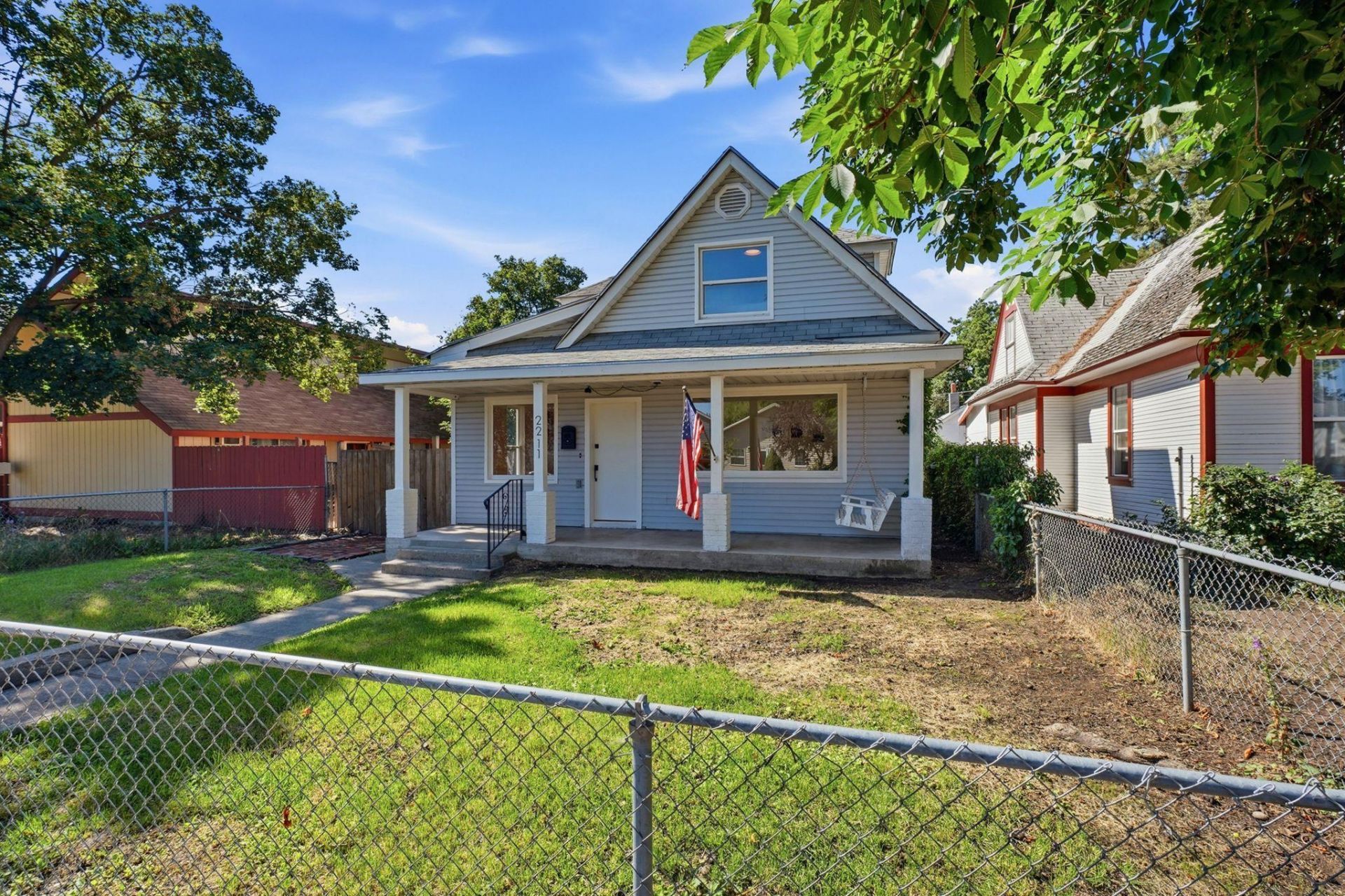 2211 W Gardner Ave primary photo