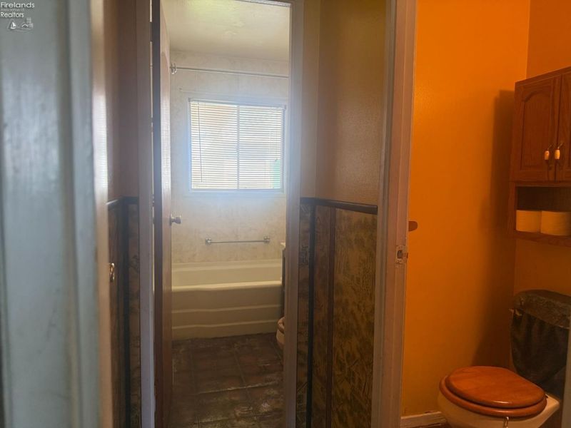 1716 Moore Street, Fremont, OH 43420 Photo 19