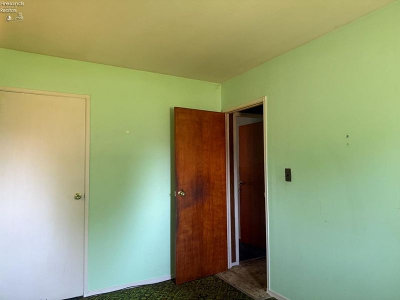 1716 Moore Street, Fremont, OH 43420 Photo 34