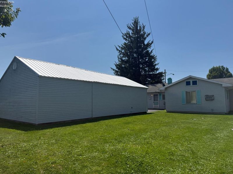 1716 Moore Street, Fremont, OH 43420 Photo 42