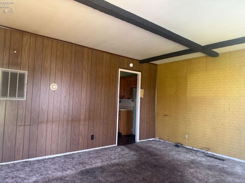 1716 Moore Street, Fremont, OH 43420 Photo 5