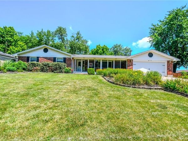 2517 Banyon Drive, Beavercreek, OH 45431