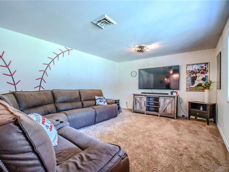 2517 Banyon Drive, Beavercreek, OH 45431 Photo 9
