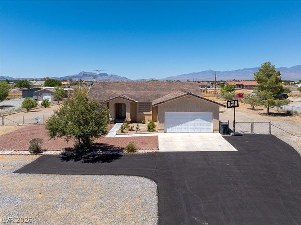 1510 Labrador Street , Pahrump, NV 89048